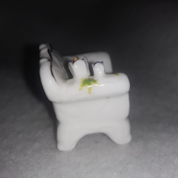 Maruri Masterpiece Bone China Dollhouse Furniture Chair Vintage - Picture 3 of 6